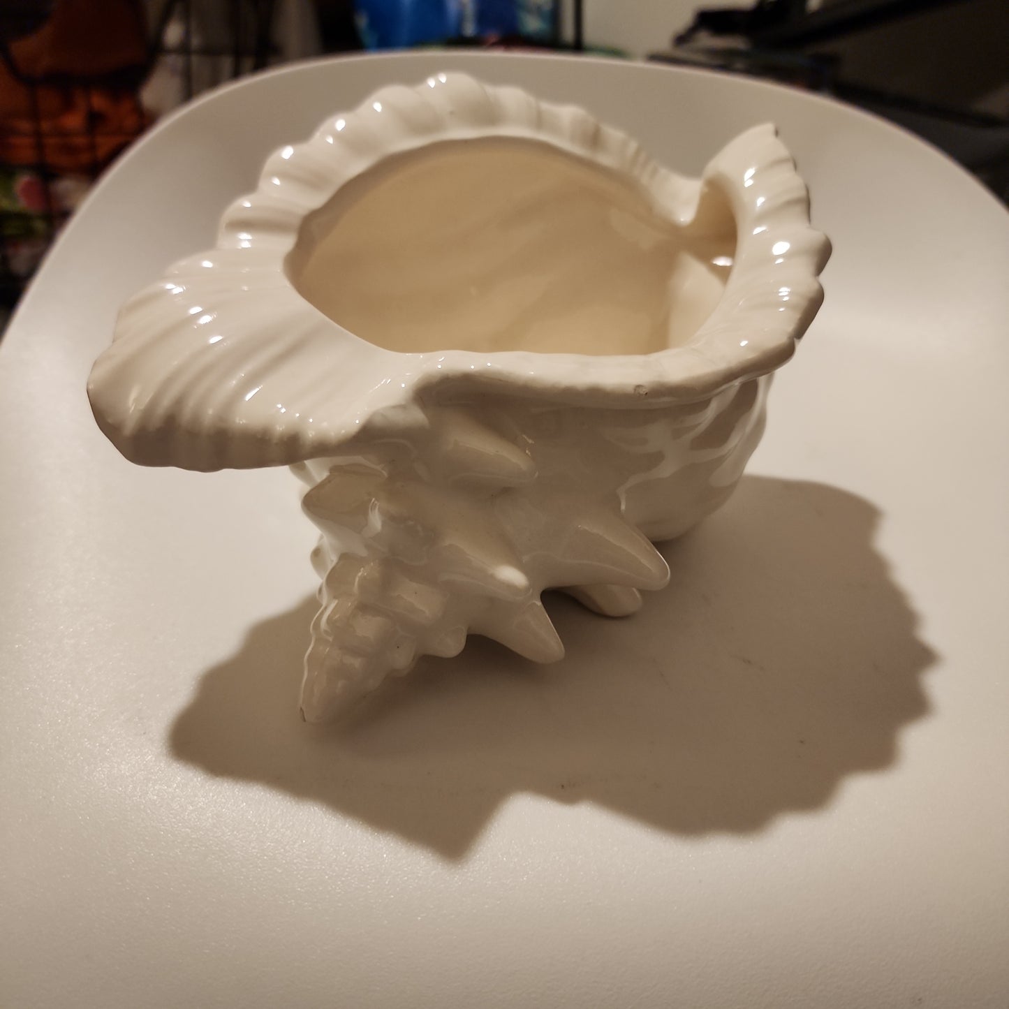 Vntg Ceramic Conch Shell Planter