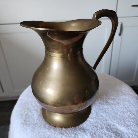 Vntg Brass Pitcher/Vase