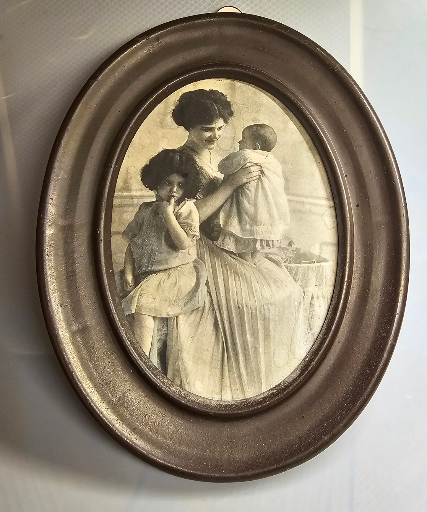 Antique Oval Mother and Children Photo