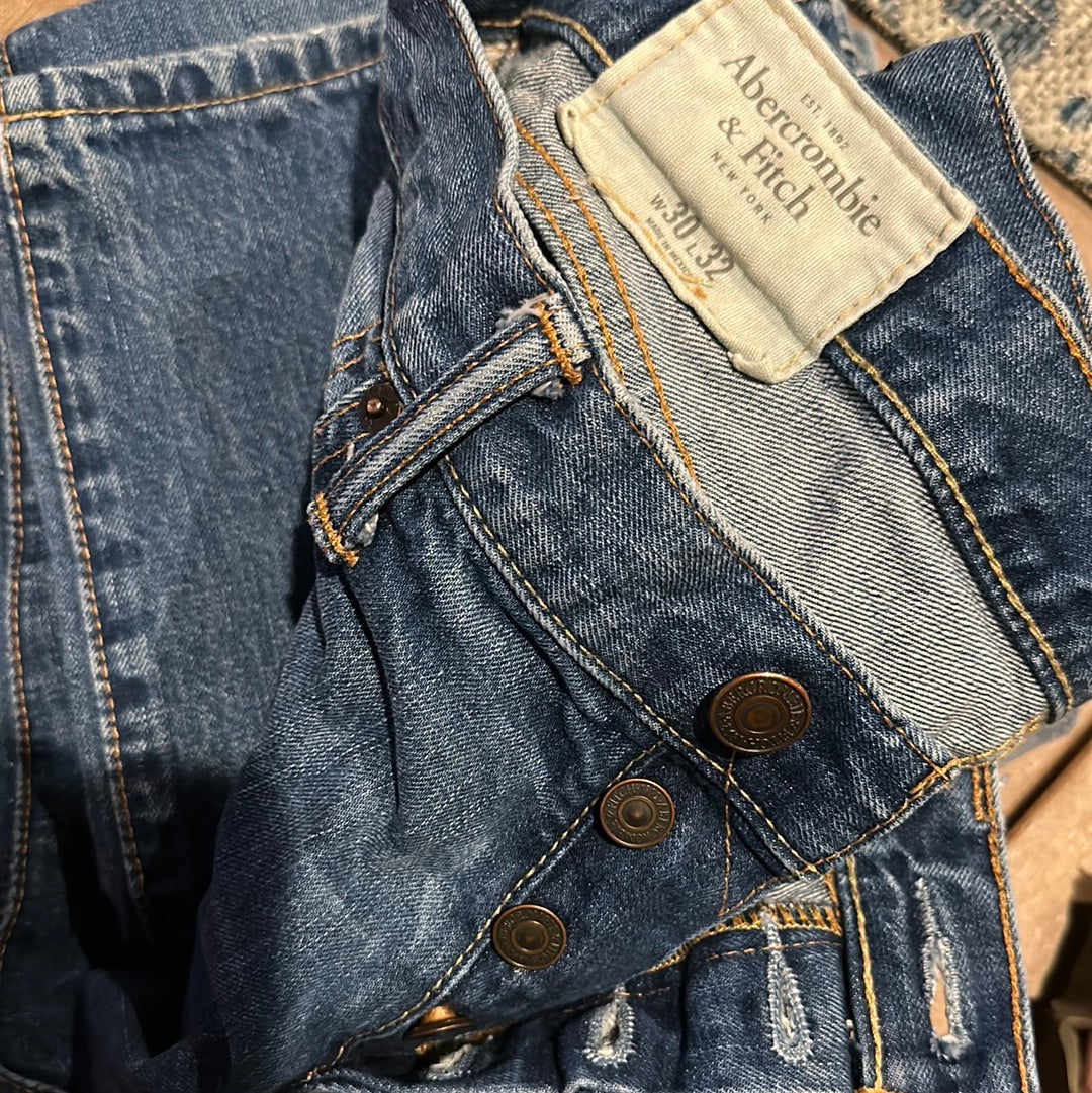 Abercrombie & Fitch Classic Straight Fit Jeans