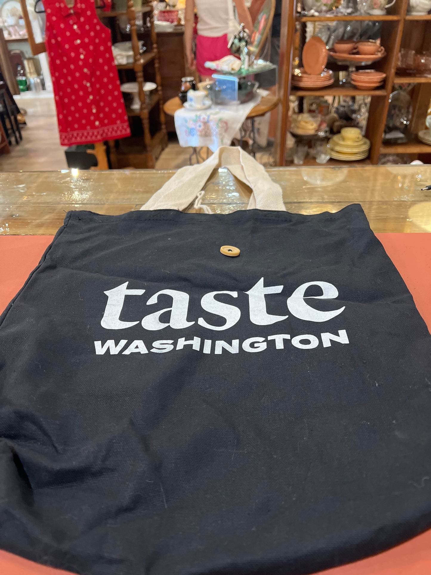 Taste Washington Tote