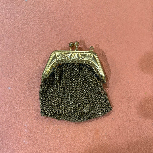 Antique Gold Chainmail Change Purse