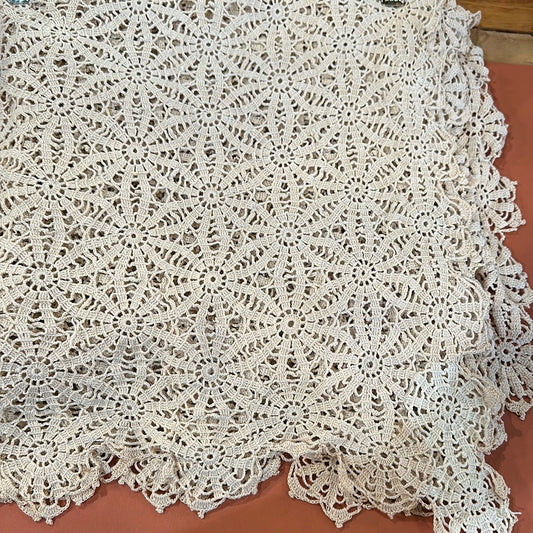 Vtg Crocheted Rectangular Tablecloth