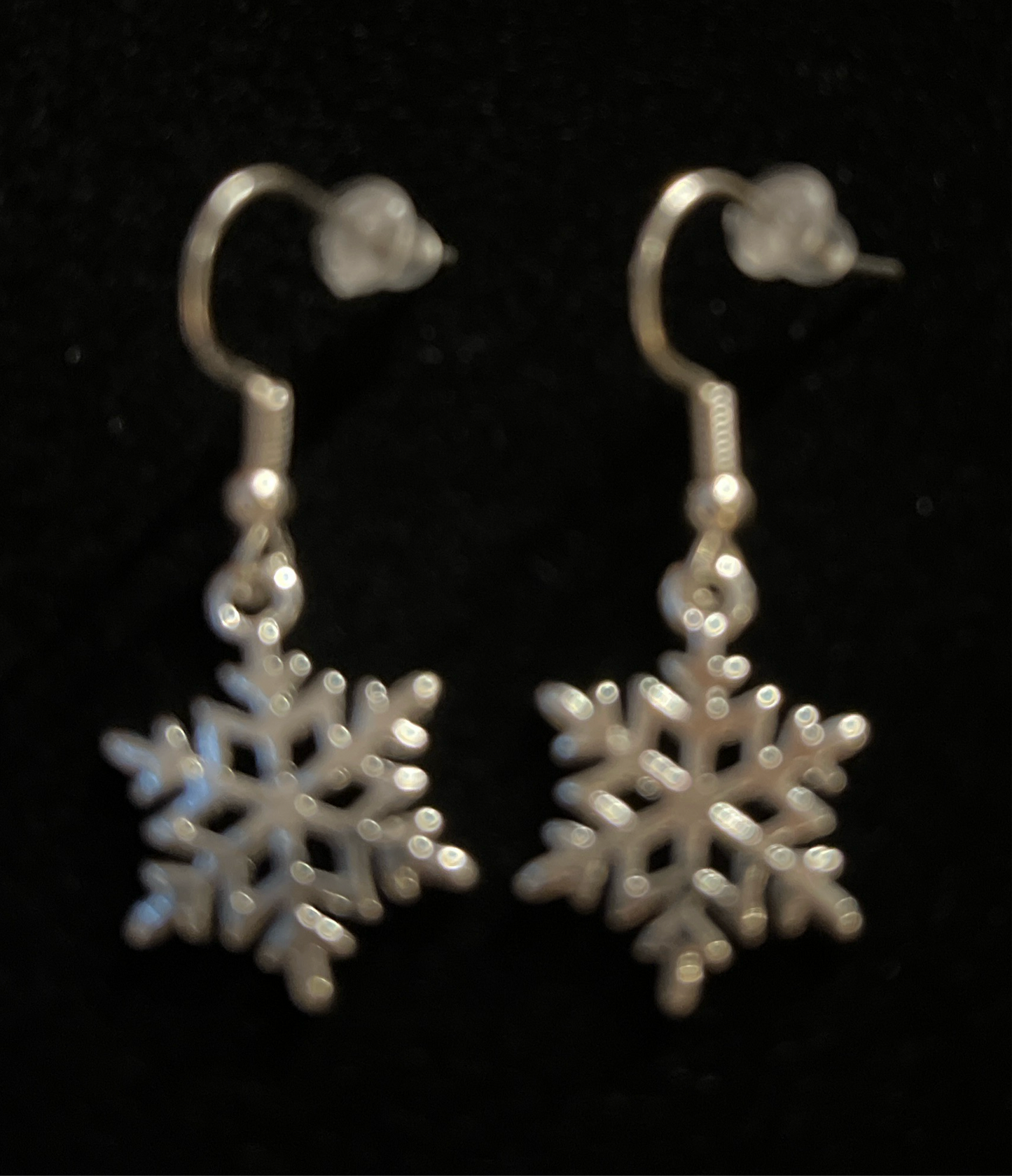 Snowflake earrings