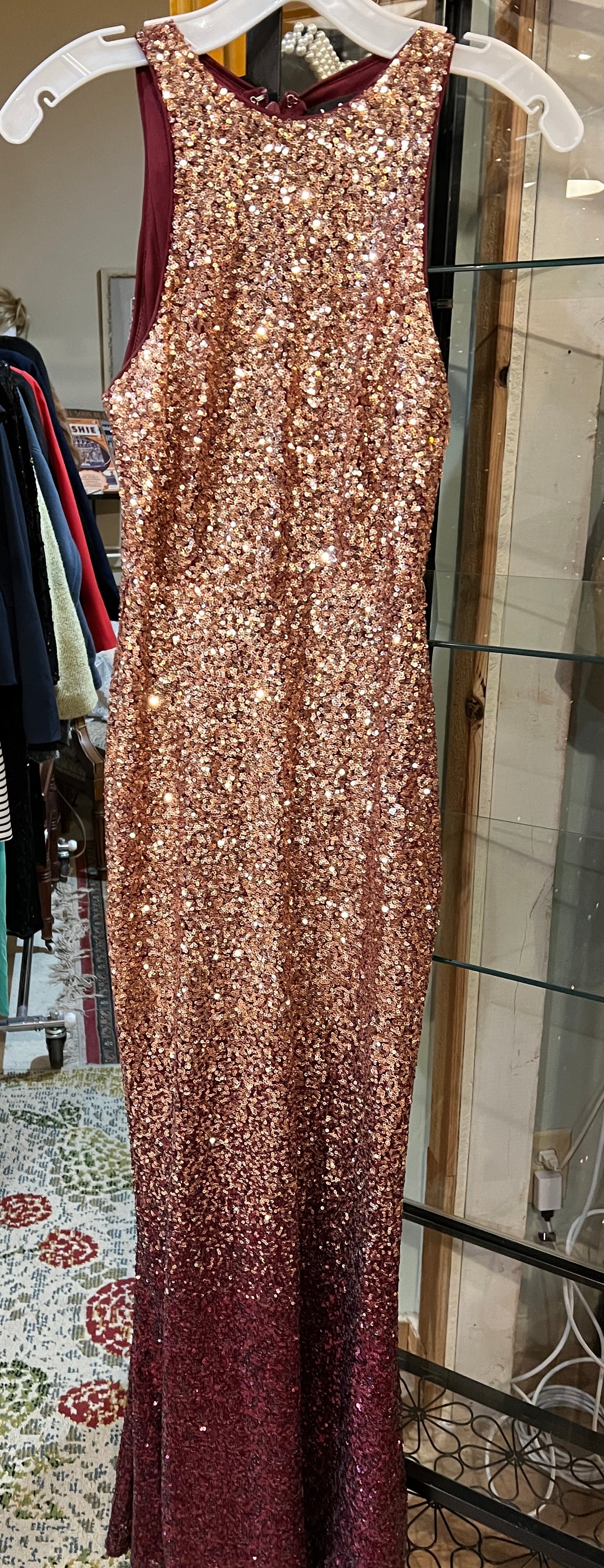 Lulu’s Gold & Red Sequence Ombré Full Length Dress (XS)