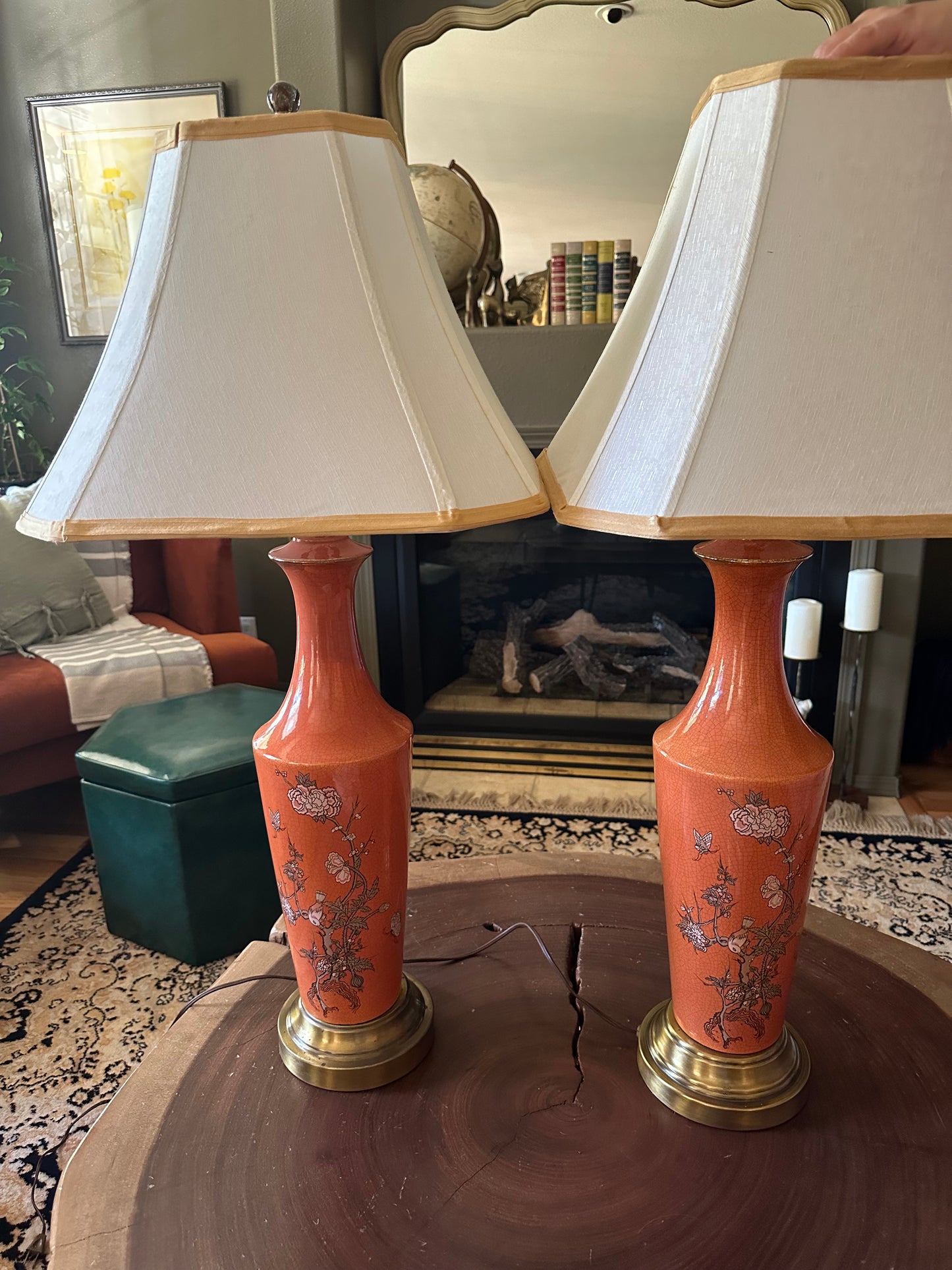 Vtg Coral Japanese Floral Lamp