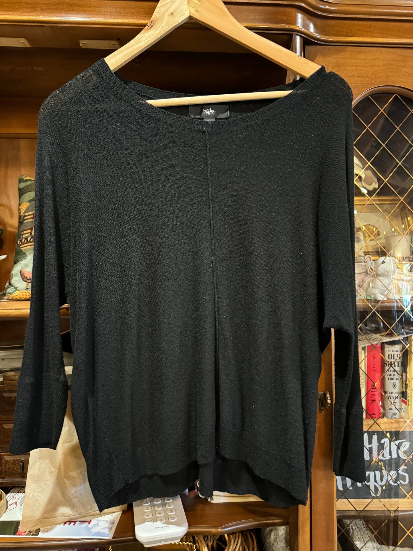 Mossimo Black 3/4 Sleeve Sweater