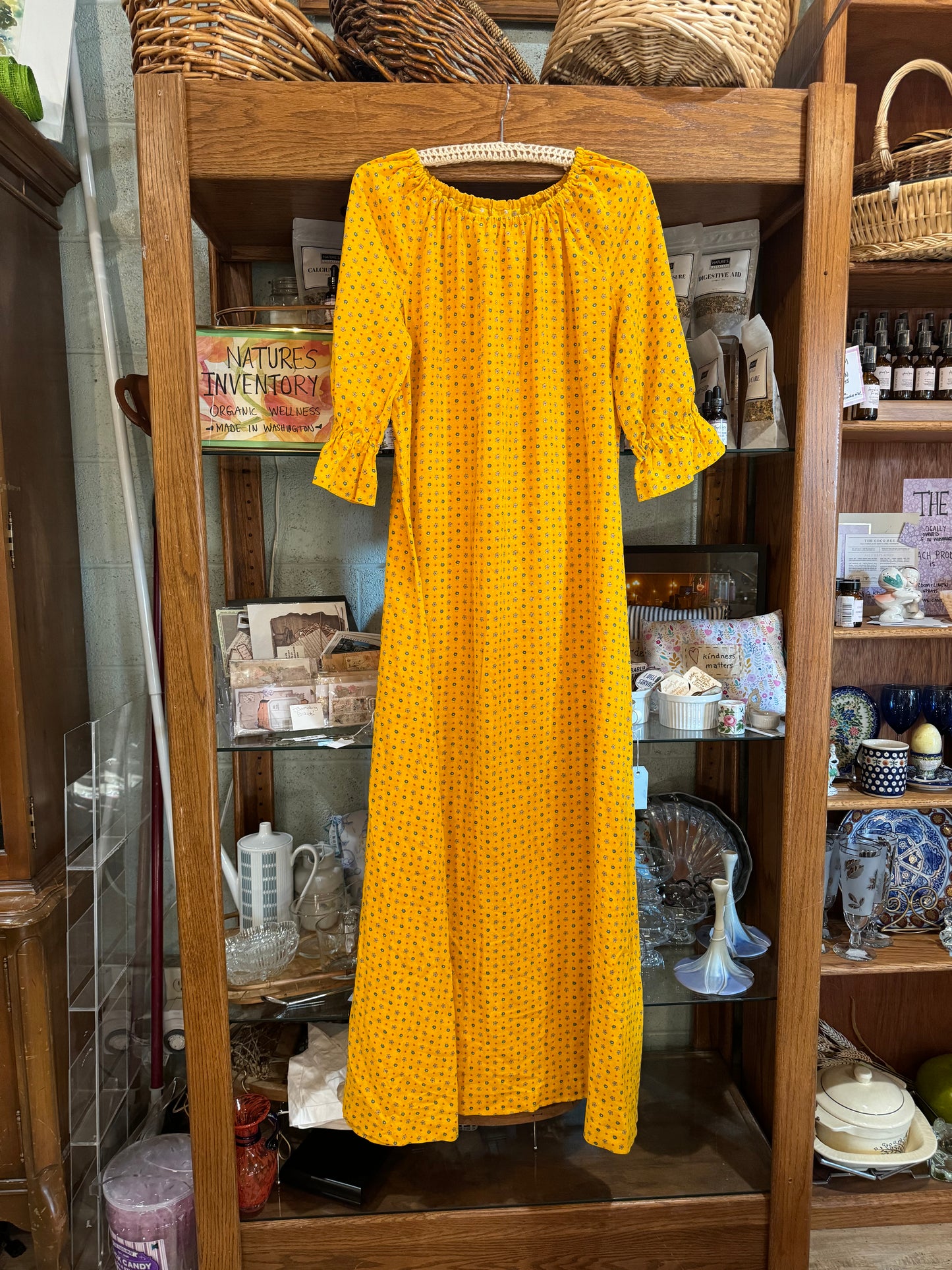 Vtg Handmade Yellow Daisy Maxi Dress