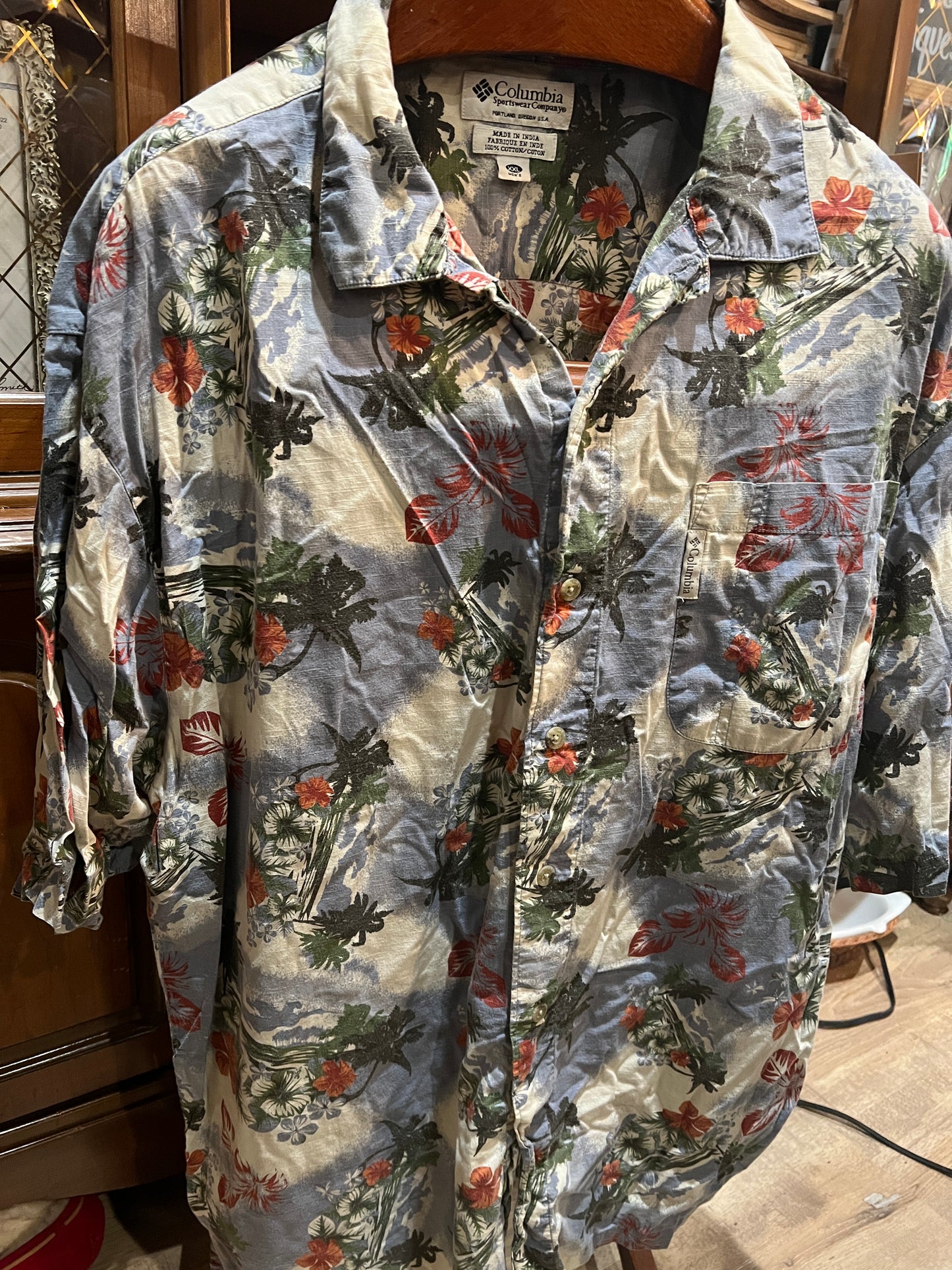 Columbia Button Down Men’s Shirt