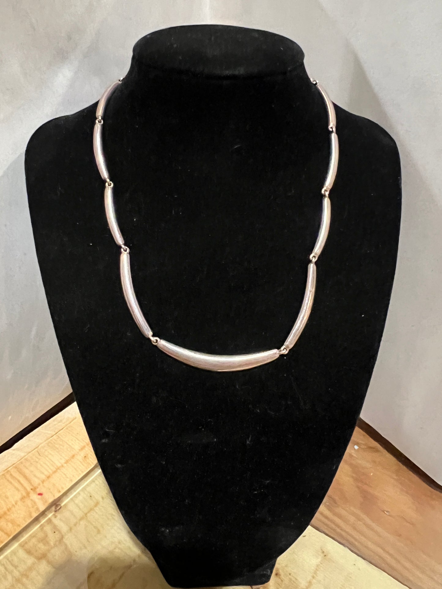 Vtg Silver Curved Necklace