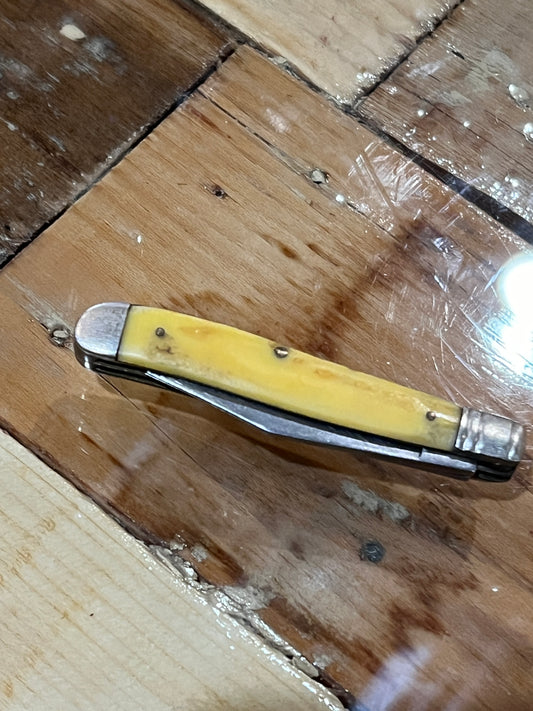 Vtg Camillus Pocket Knife