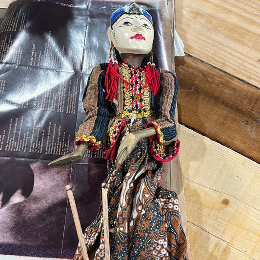 Vtg Wayang Golek Wooden Marionette