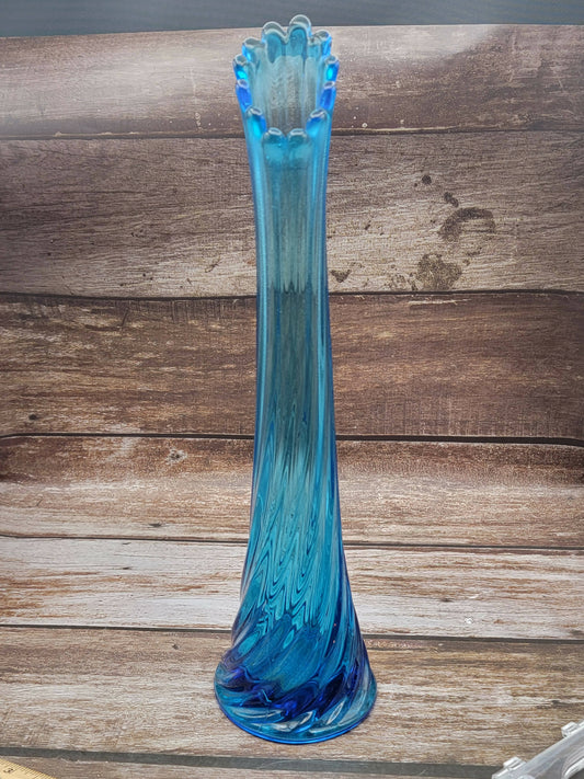 Blue twist swung vase