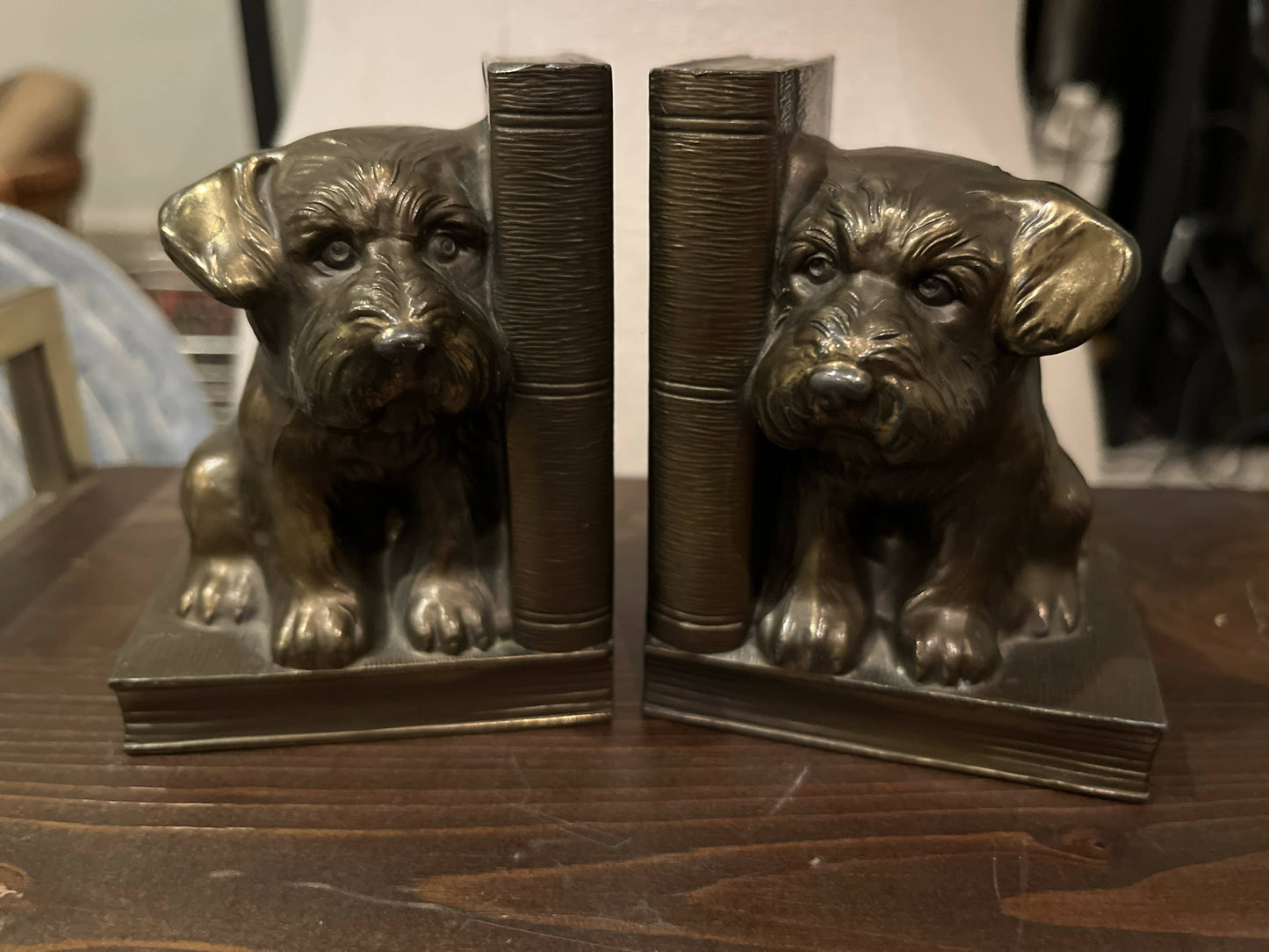 Bronze puppy dog bookends (set)