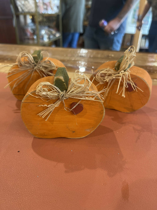 Wooden mini pumpkins