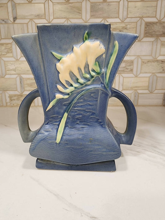 1945 Roseville Pottery Freesia blue vase some crackling