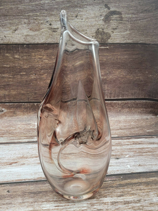 Signed art glass vase Williams 89