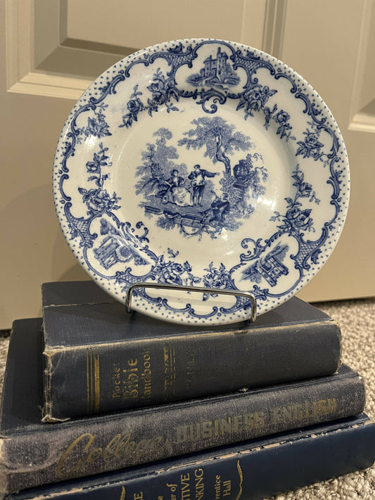 English blue & white dessert plate