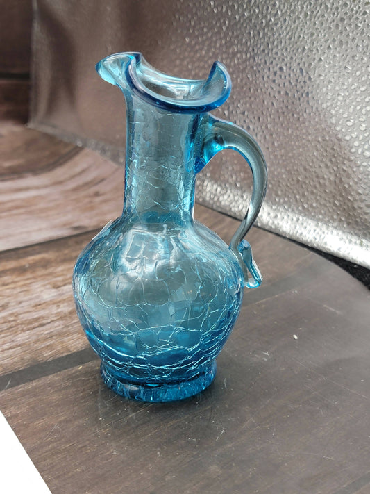 Turquoise heritage glass crackle glass pitcher