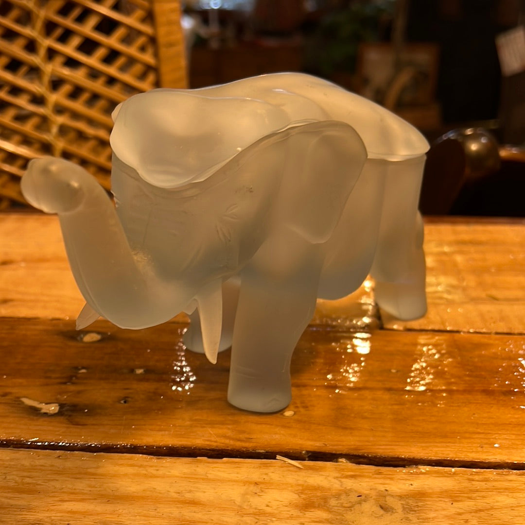 Vtg Tiera Indiana Glass Elephant