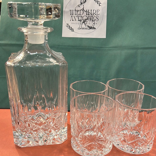 Crystal Decanter w/4 matching Rocks Glasses