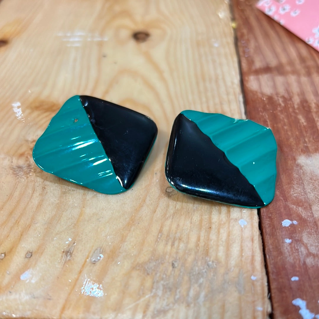 Vtg Green & Black 80’s Earrings