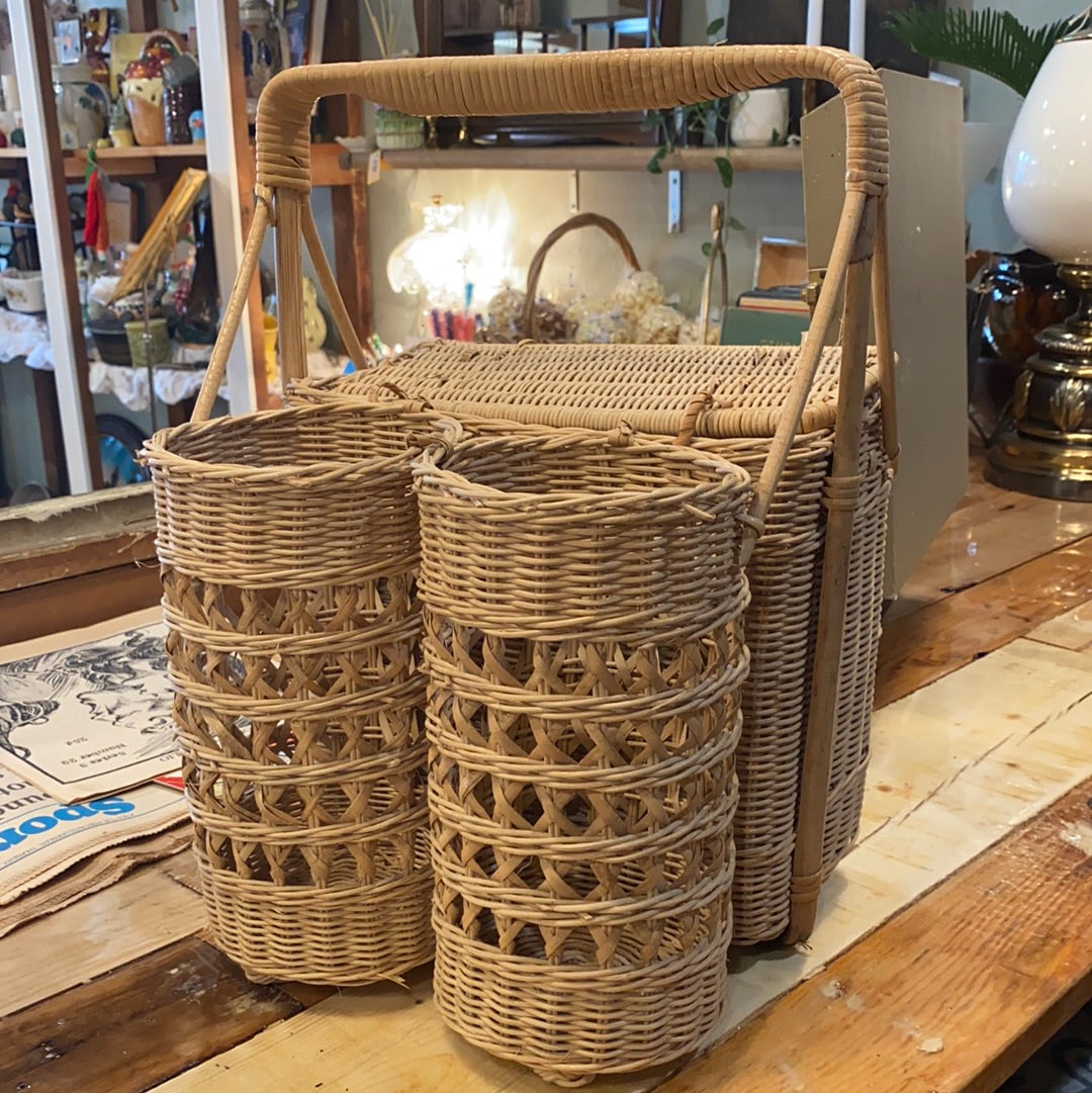 Wicker Wine and Cheese Basket