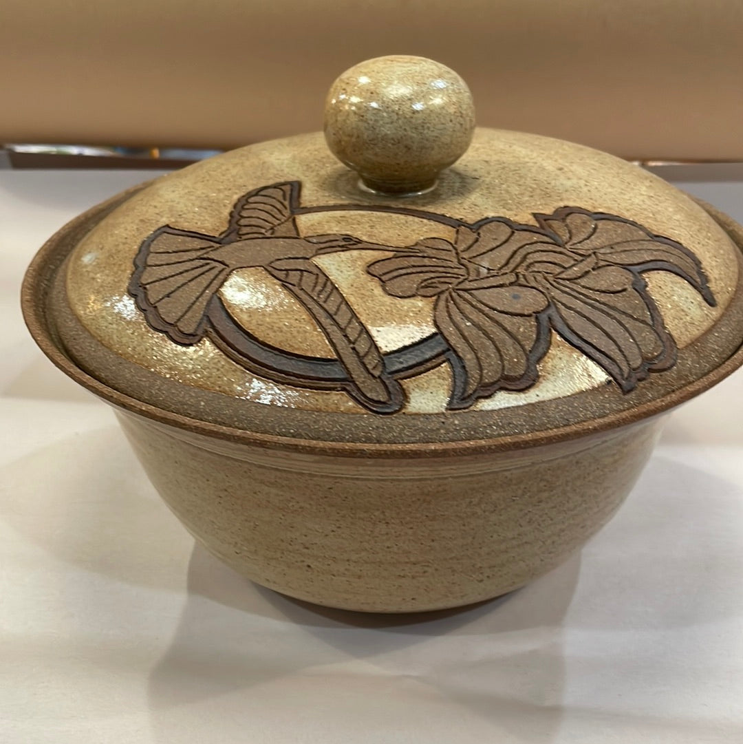 Handmade Ceramic Bowl/Hummingbird Lid