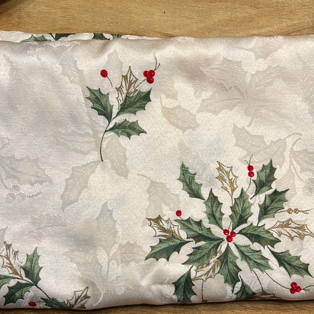 Lenox Holiday Holly Berry Christmas Fabric Shower Curtain 72 x 70