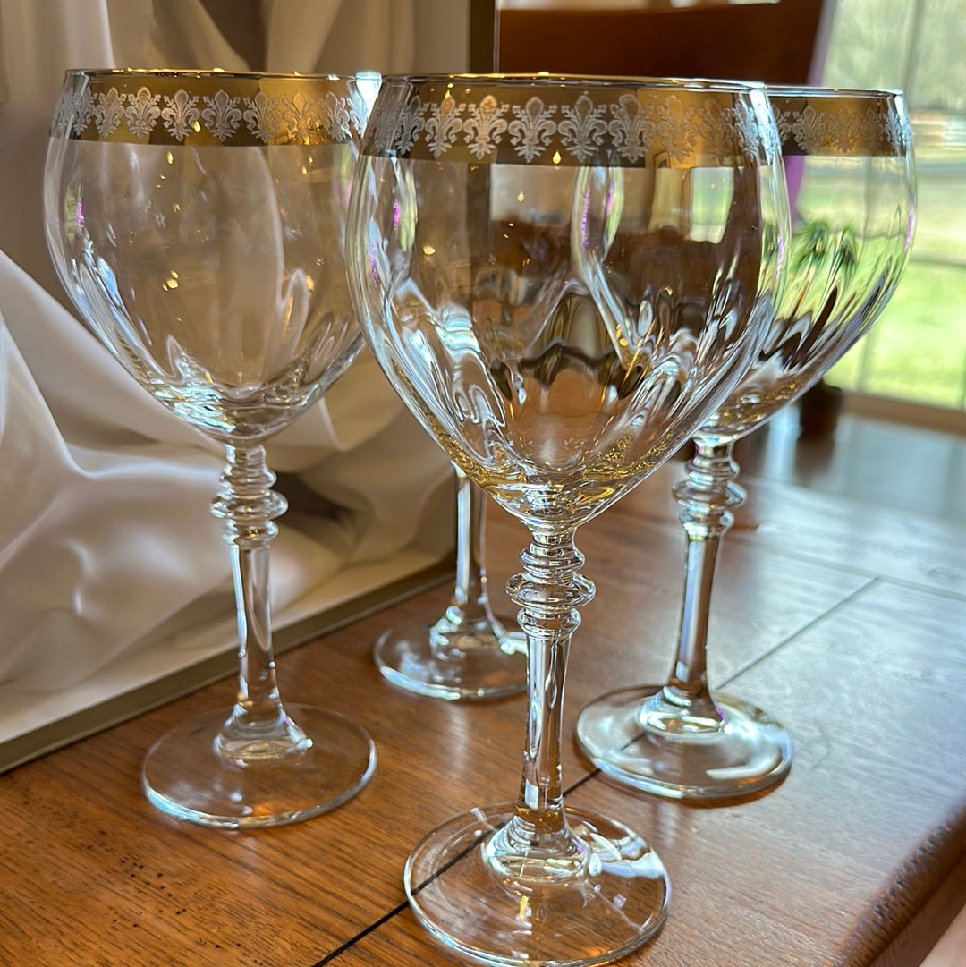 Set of 4 Cristalleria Fratelli Fumo Silver Etched Wine Glasses