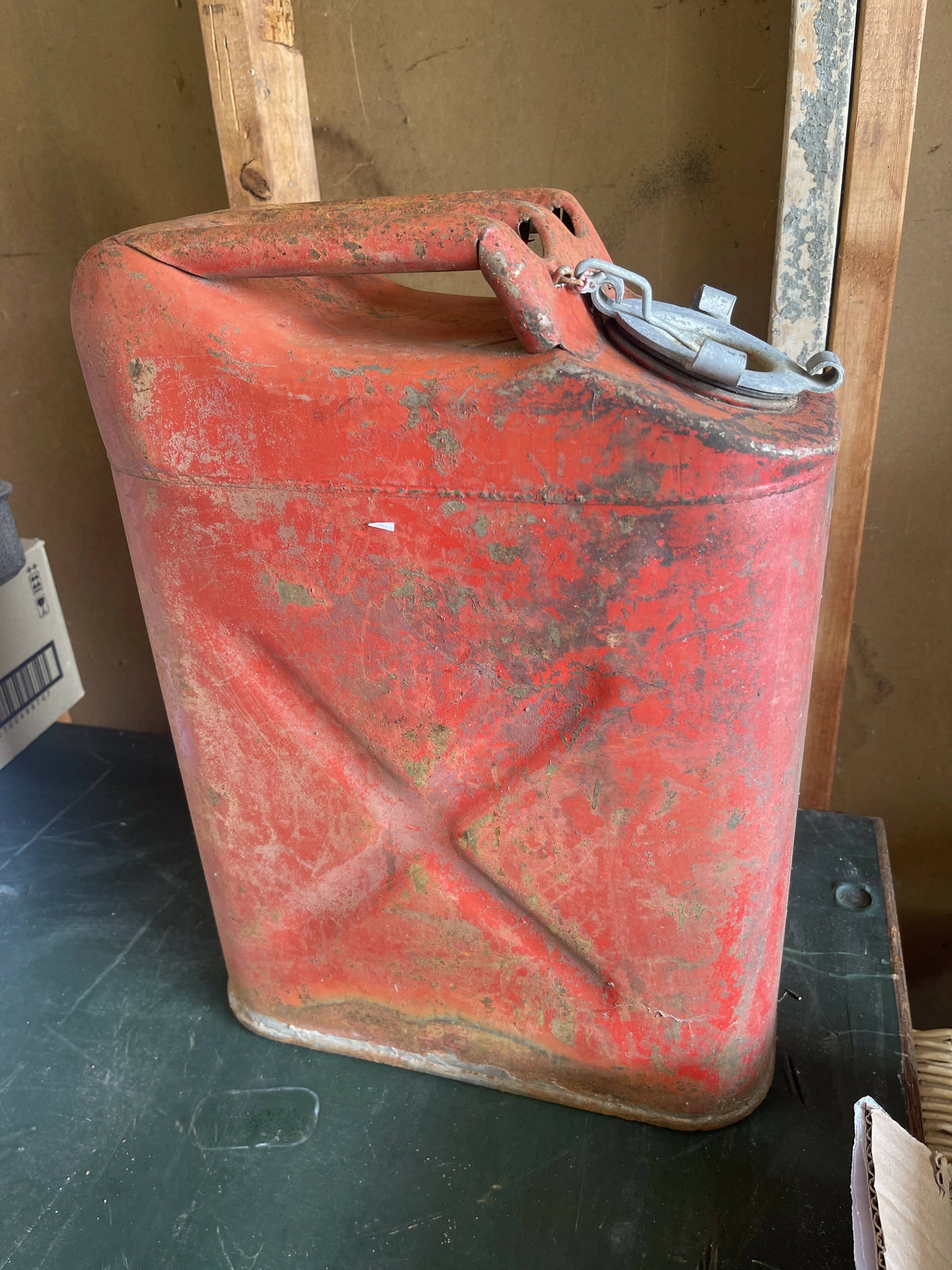 Vintage “Jerry” gas can - Red